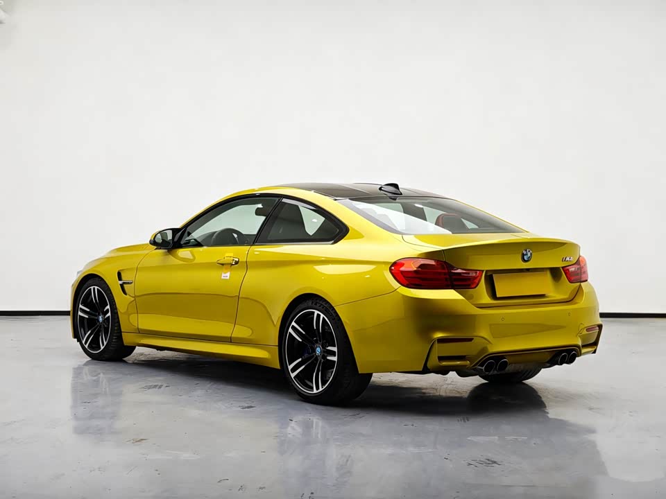 BMW M4