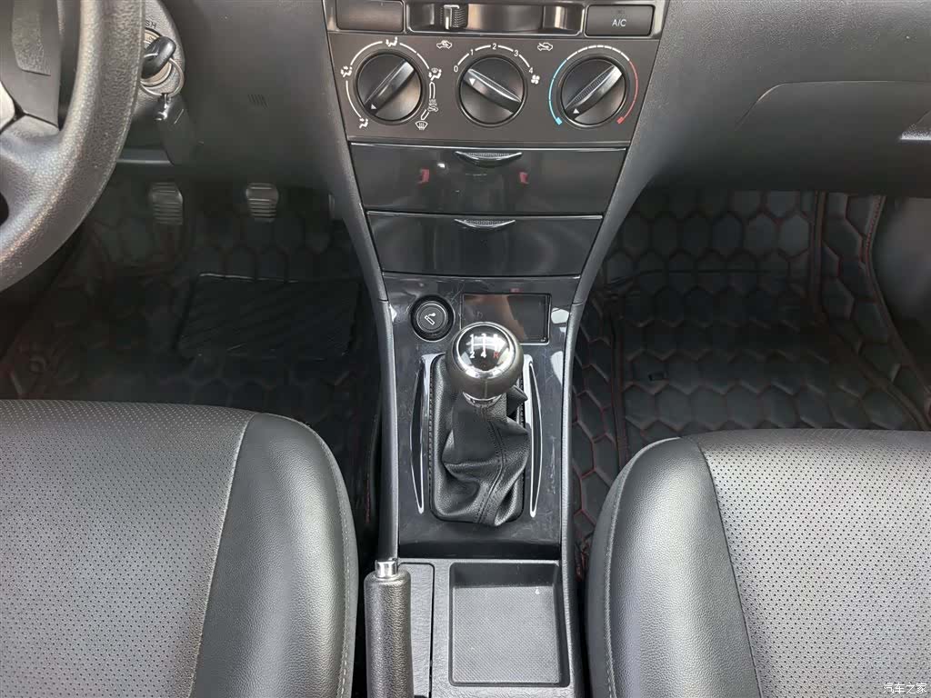 BYD F3, 2019 18
