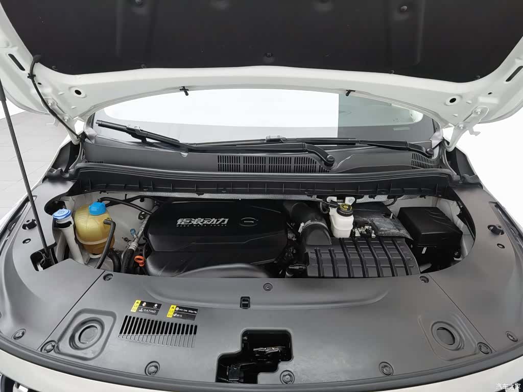 Trumpchi M8, 2022 6