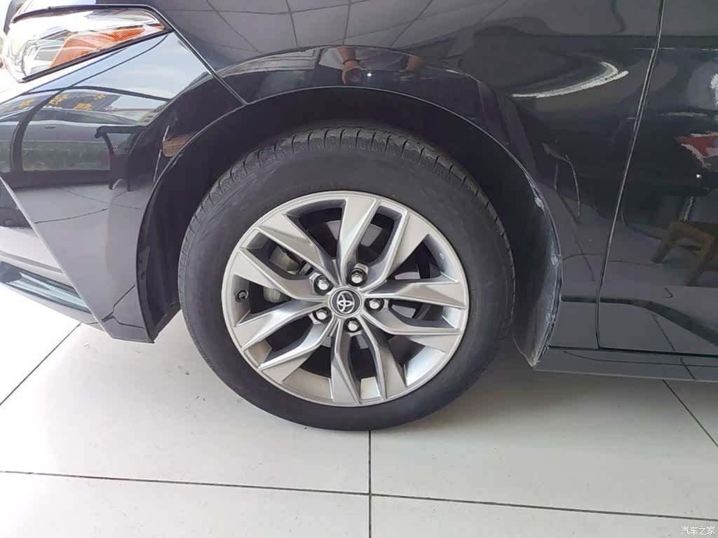 Toyota Avalon, 2022 23