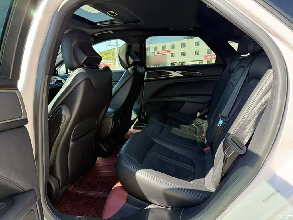 Lincoln MKZ, 2017 16