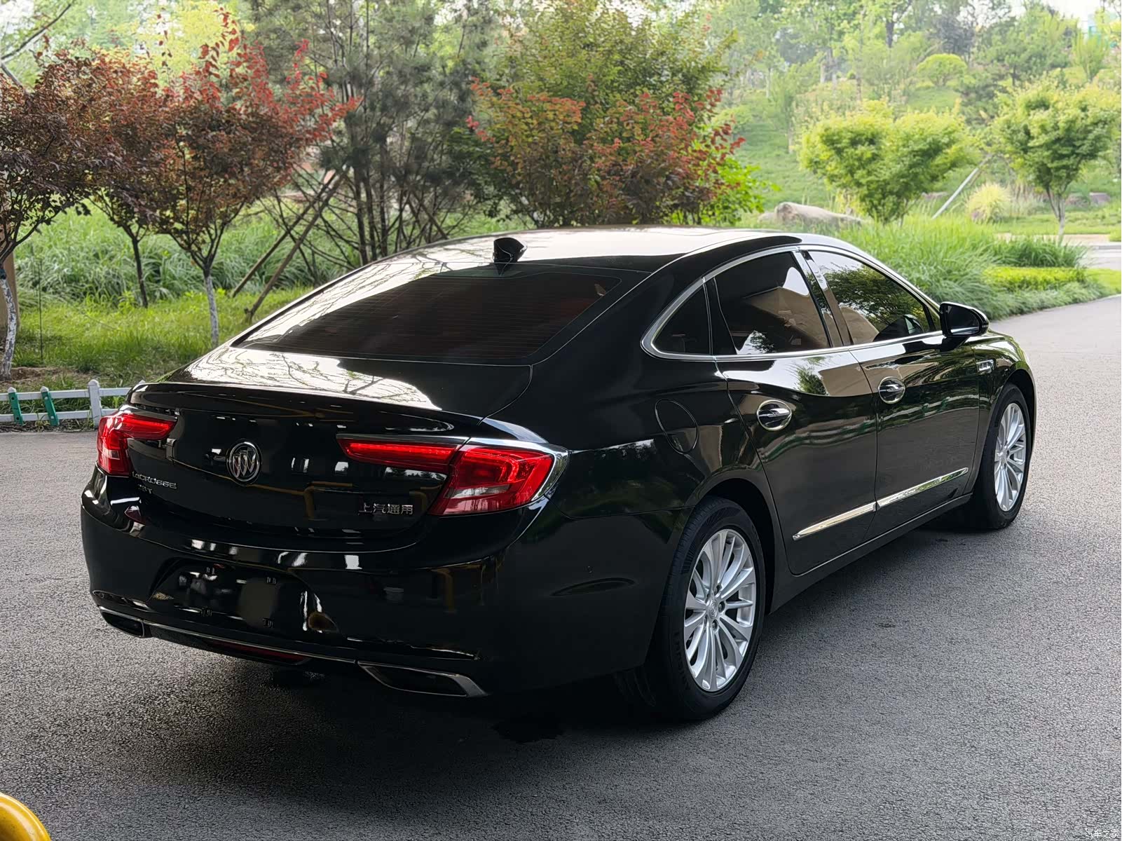 Buick LaCrosse, 2018 все фото