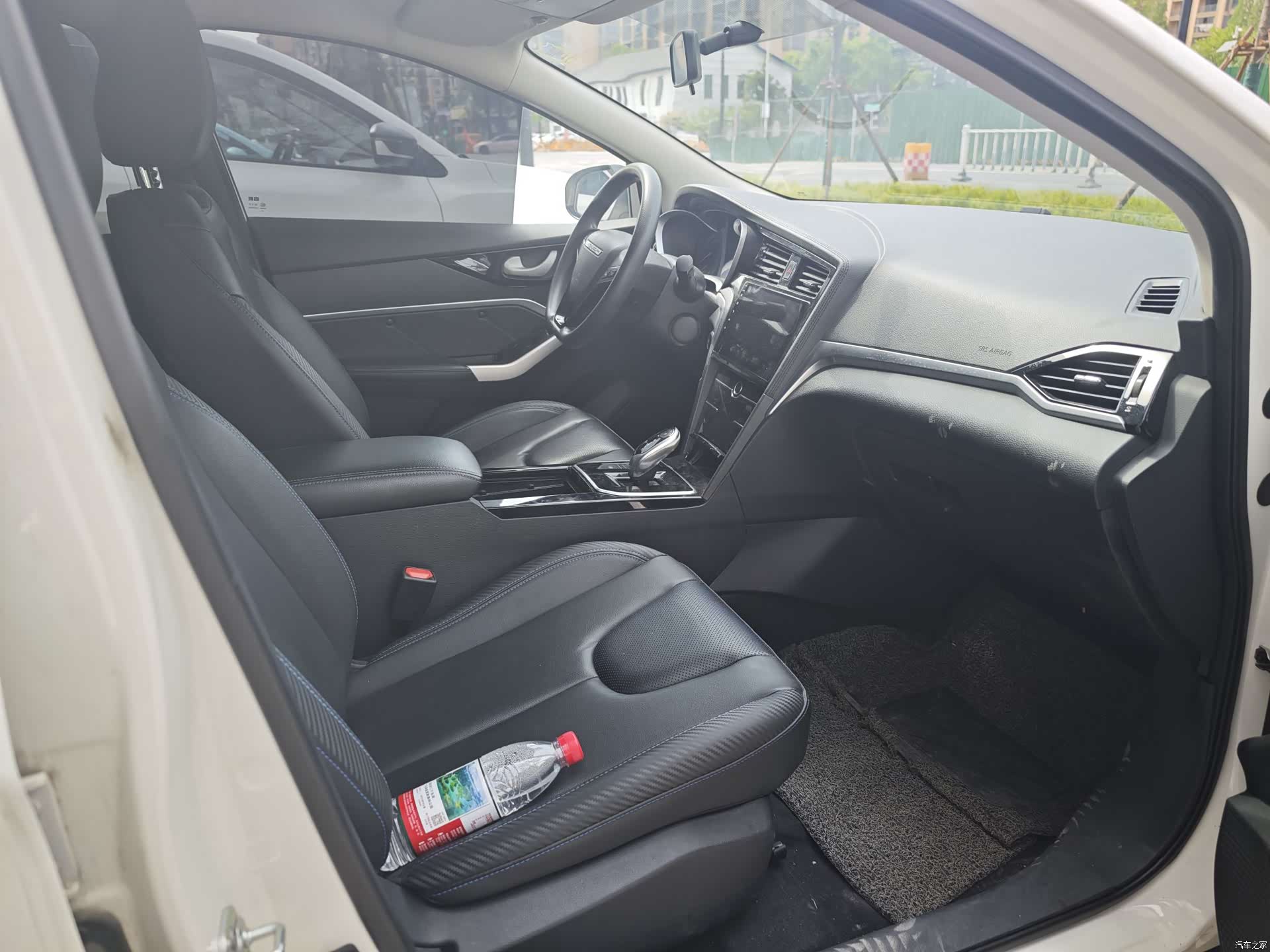 Nissan D60EV, 2022 11