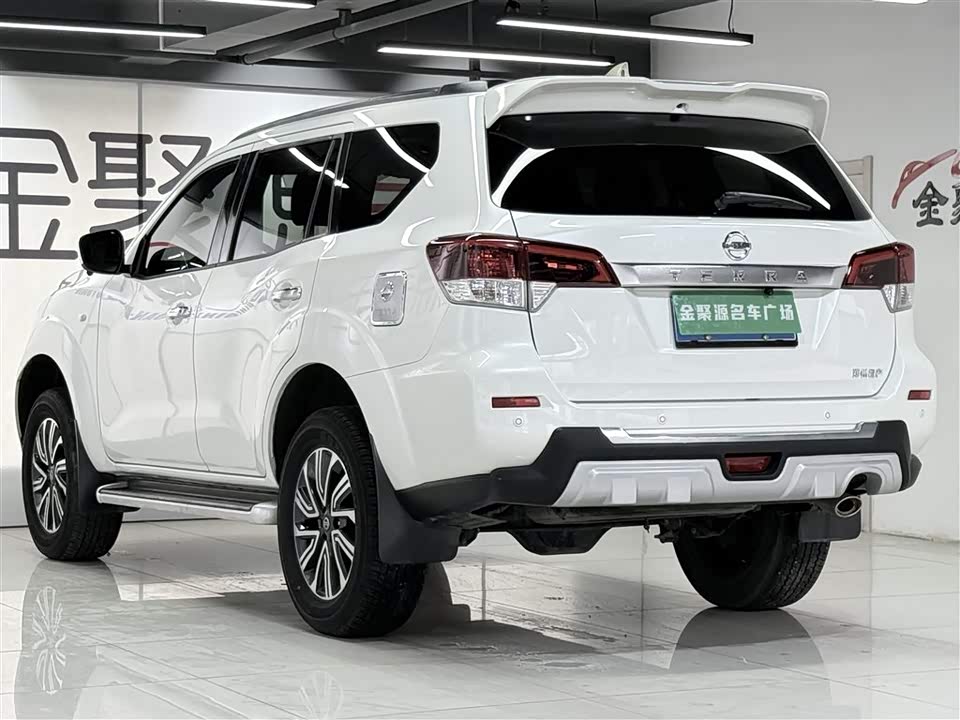 Nissan Tuda