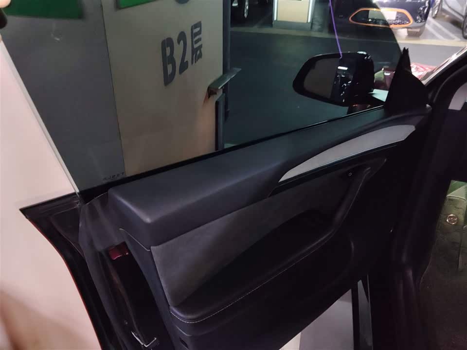 Tesla Model Y Tesla Model Y