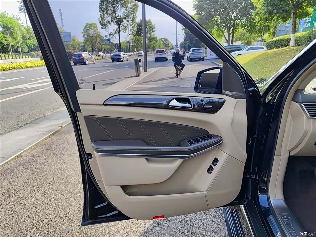 Mercedes-Benz GL-Class, 2013 6