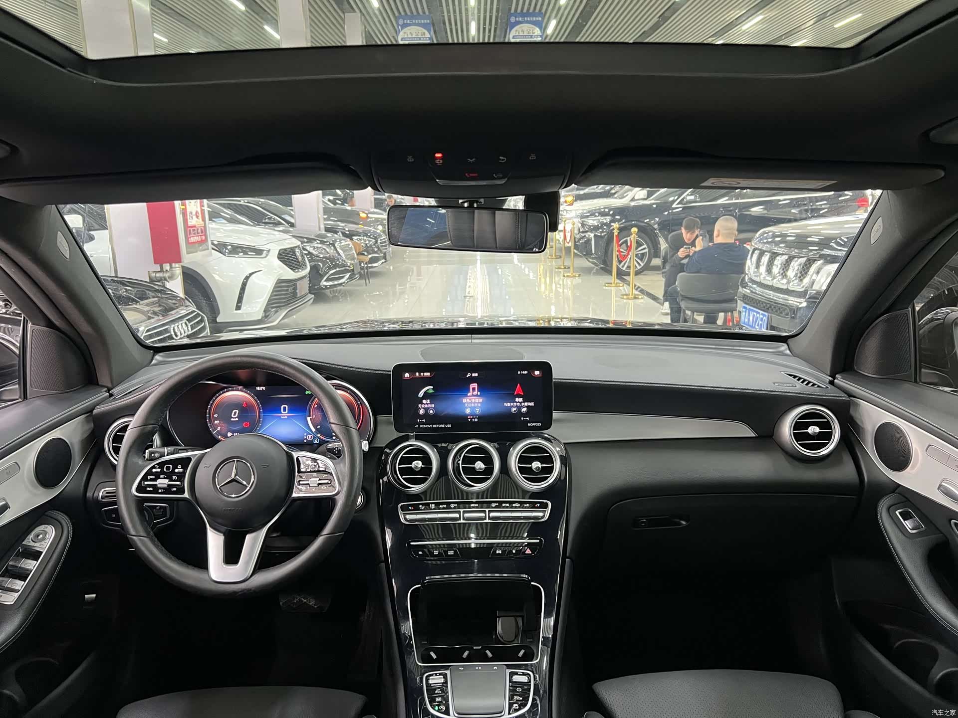 Mercedes-Benz GLC, 2022 все фото