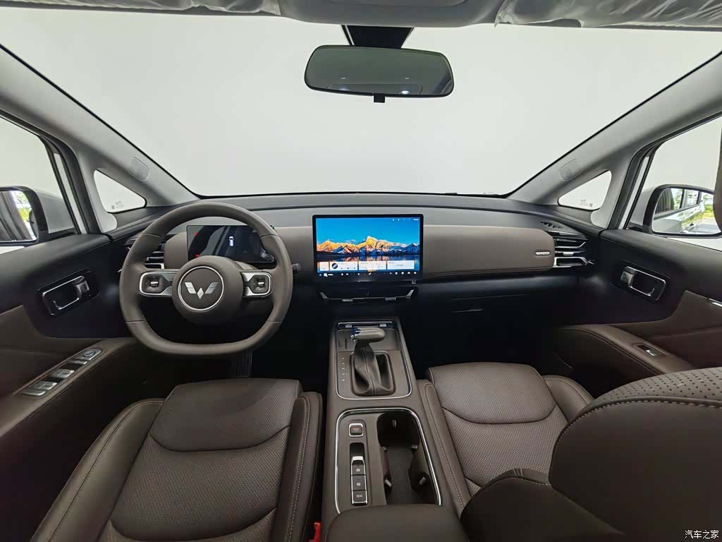 Wuling 730, 2025 все фото