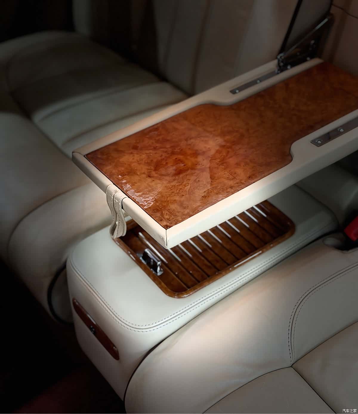 Bentley 728, 2008 25
