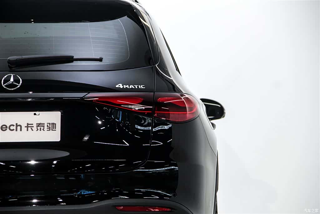 Mercedes-Benz GLC, 2025 10