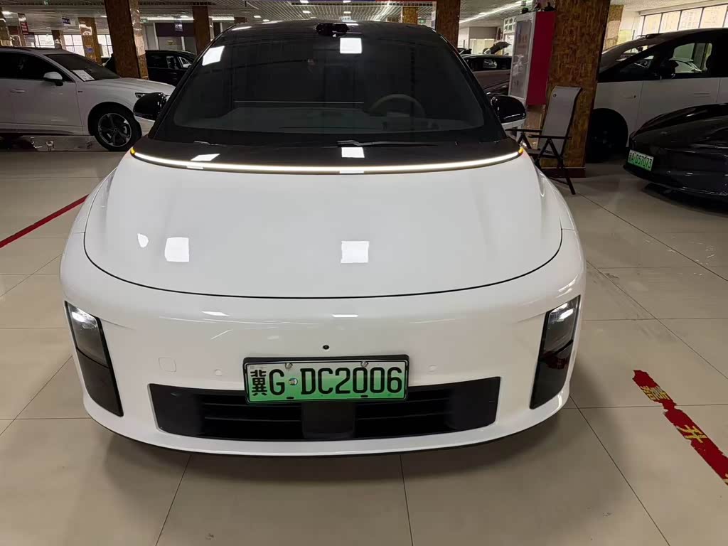 Li Auto i6