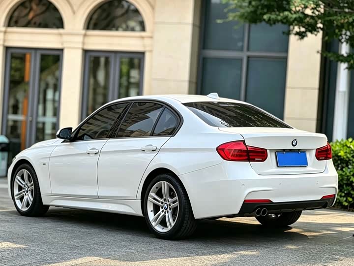 BMW 3 Series 2017 320i M Sport