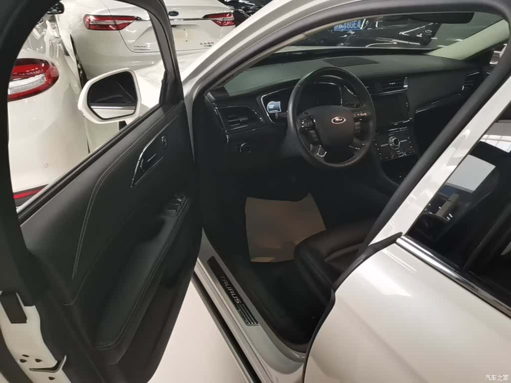 Ford Taurus, 2018 16