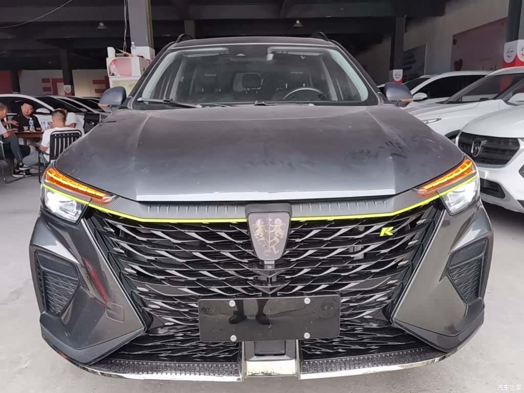 Roewe RX5, 2021 3