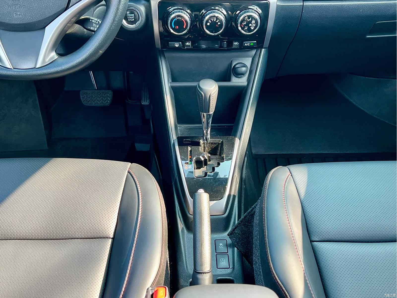 Toyota YARiS L, 2022 9