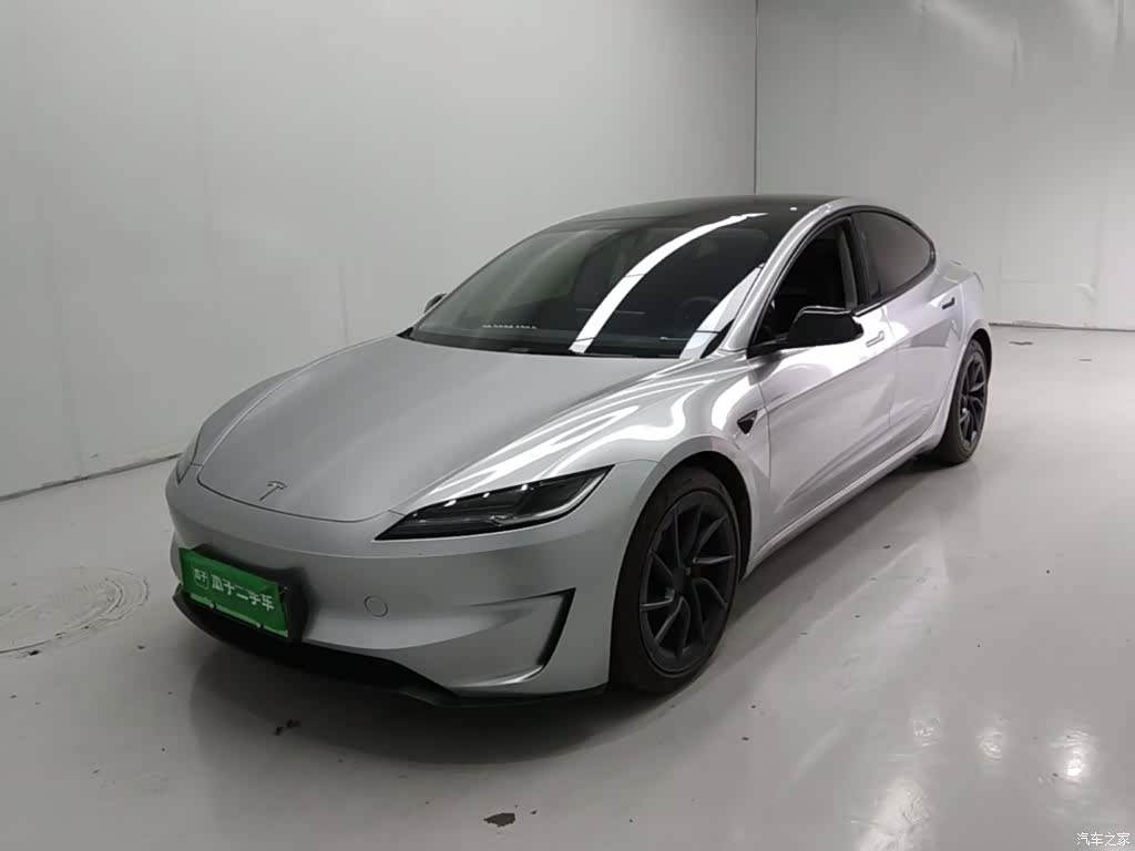 Tesla Model 3, 2024 2