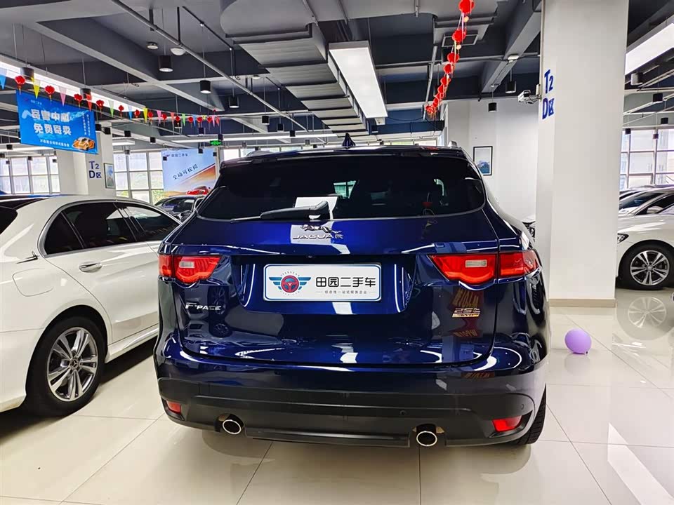 Jaguar F-PACE Jaguar F-PACE