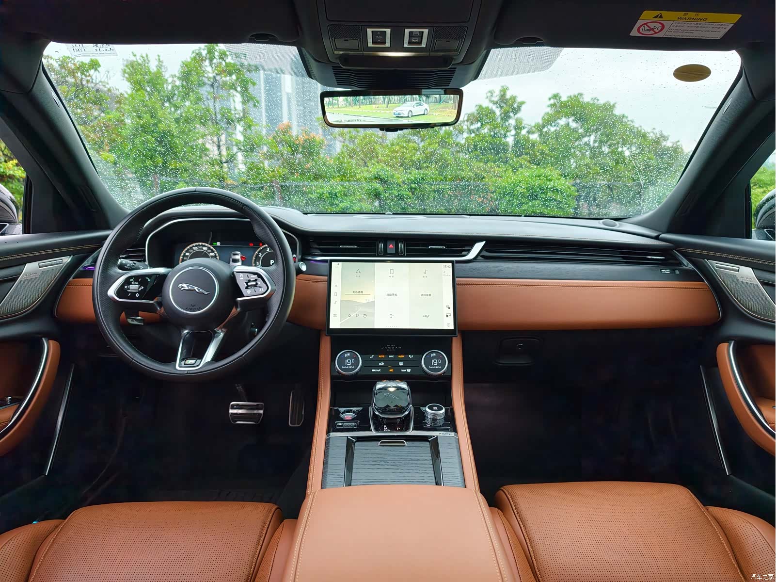 Land Rover P300, 2024 12