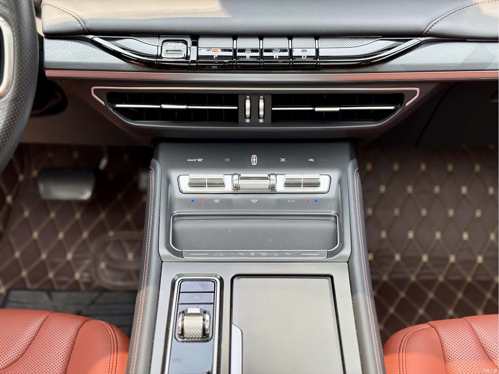 Lincoln Z, 2024 9