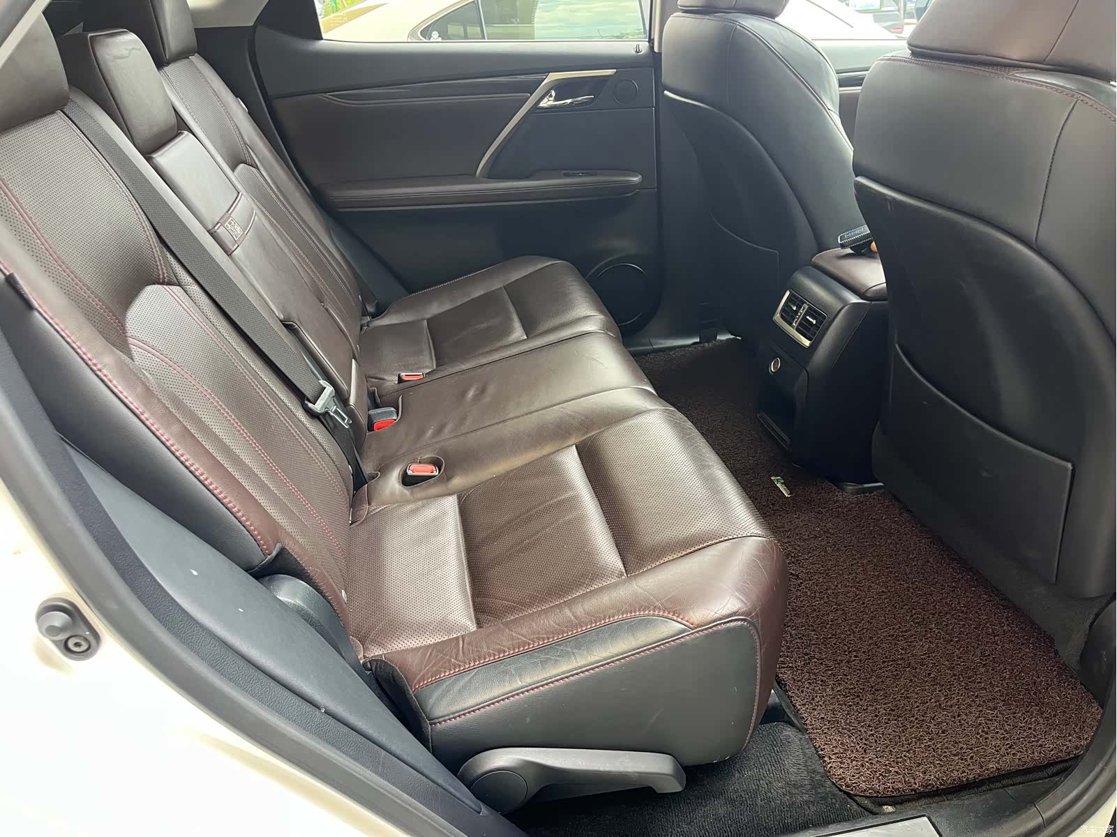 Lexus RX, 2017 11