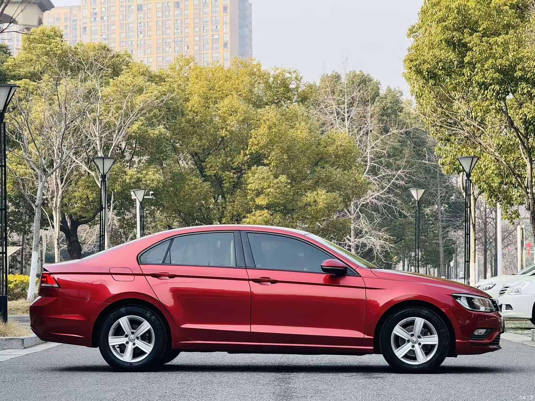 Volkswagen Lamando, 2015 4