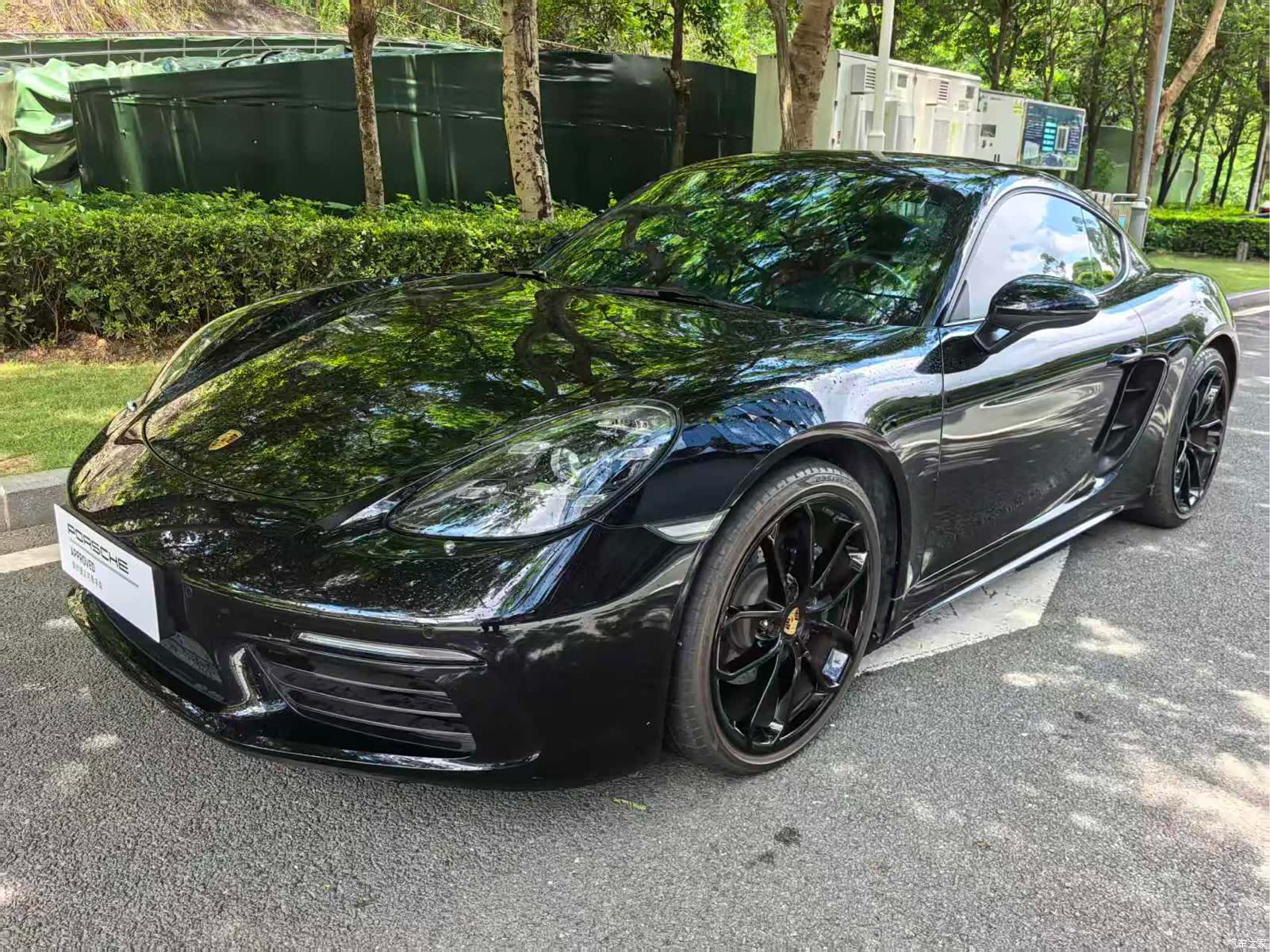 Porsche Cayman, 2024 1