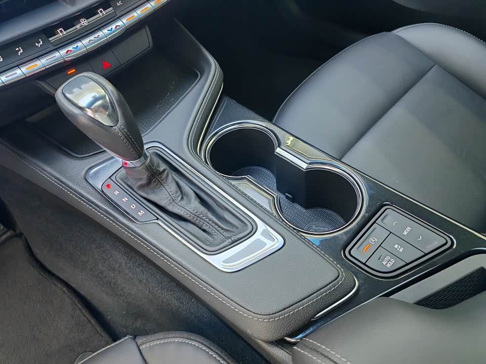 Cadillac CT4