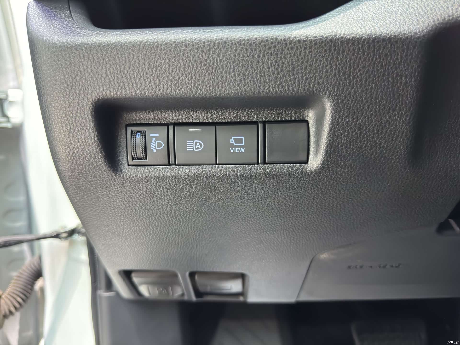 Toyota RAV4, 2021 15