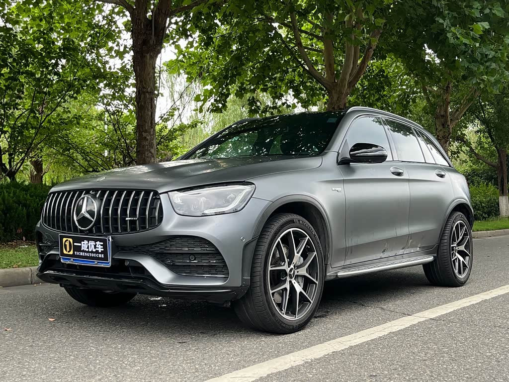Mercedes-Benz GLC AMG