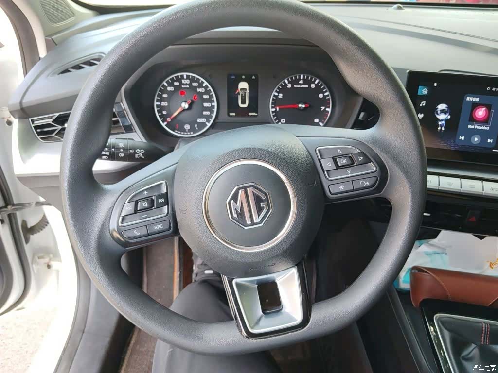 MG MG5, 2023 6