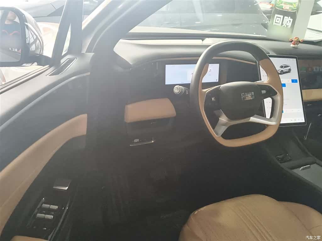 Geely Galaxy L7, 2024 16