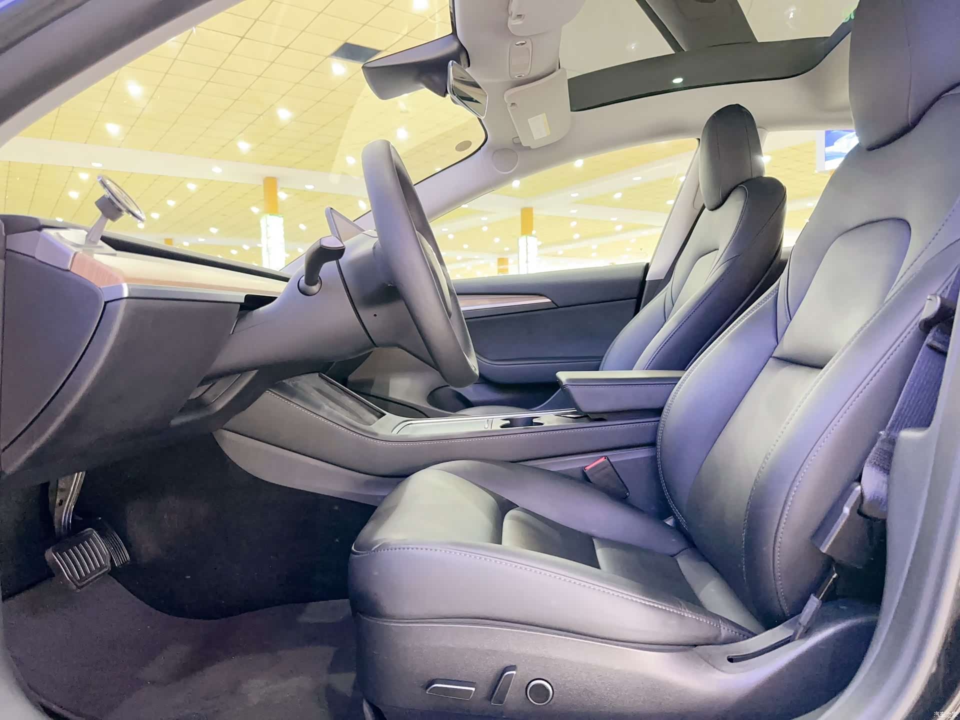 Tesla Model 3, 2022 8