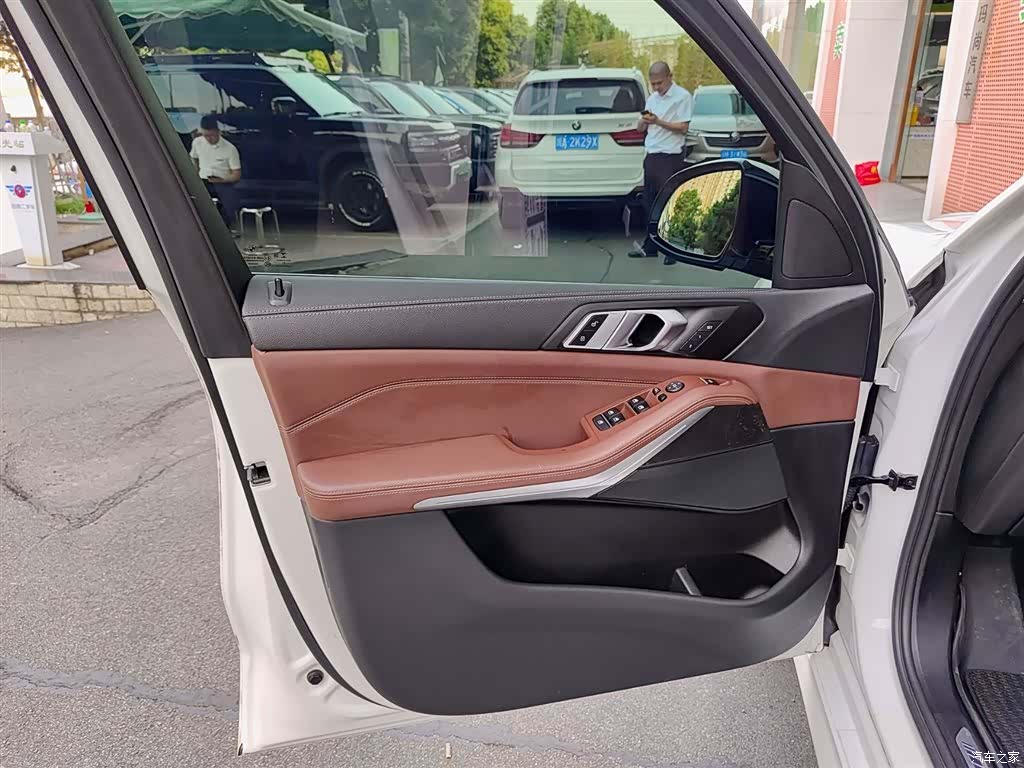 BMW X5, 2021 6