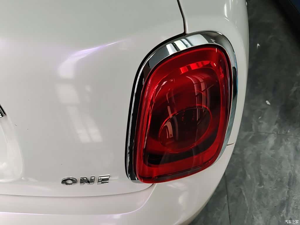 Mini ONE, 2021 8