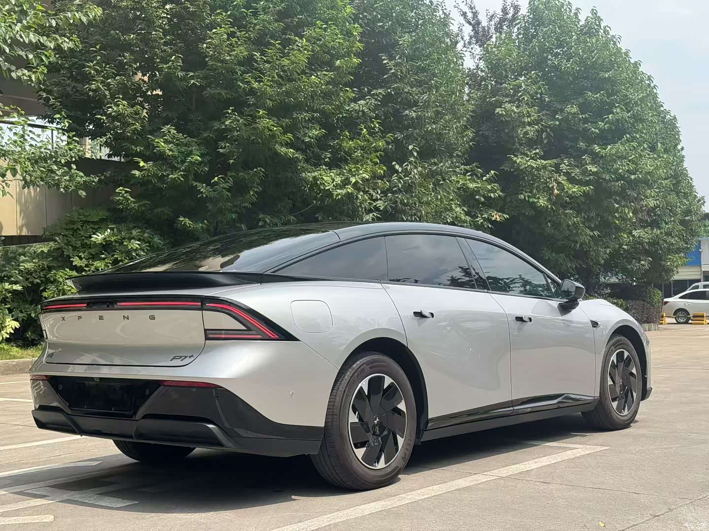 Xpeng P7, 2025 7