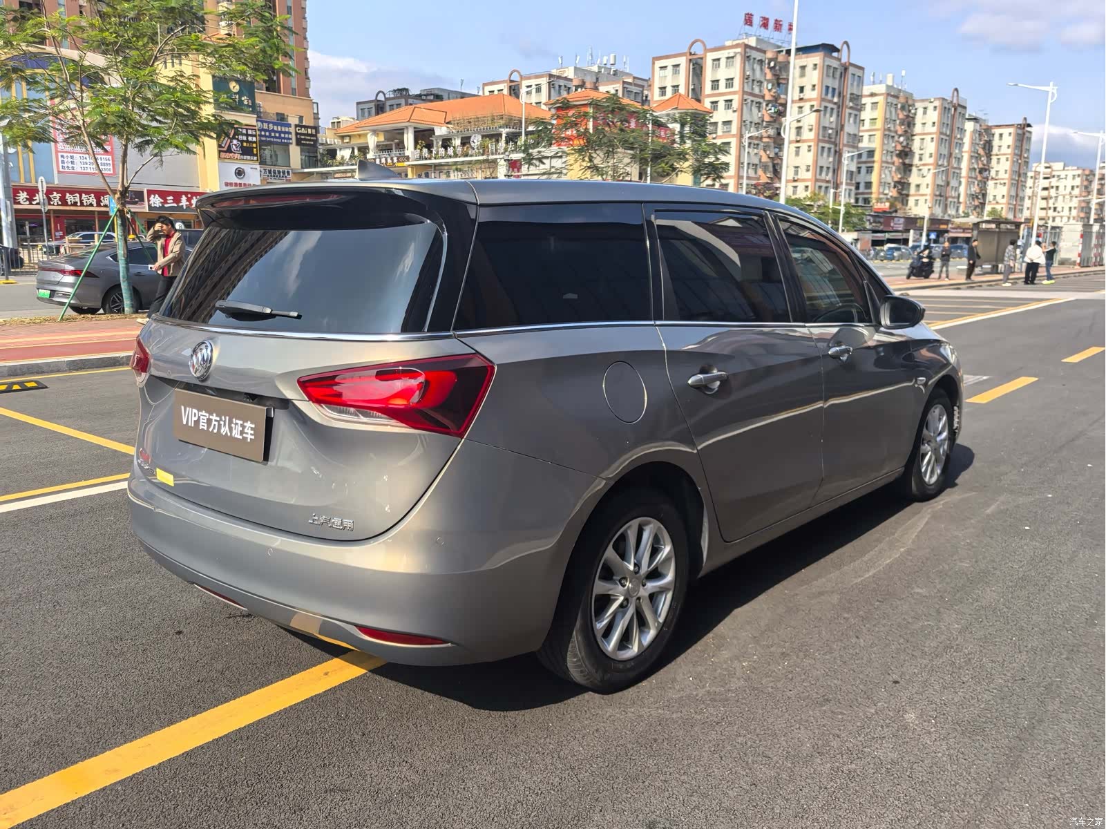 Buick GL6, 2018 6