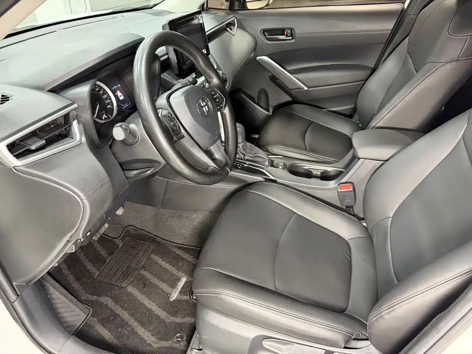 Toyota Corolla Sharp amplifier