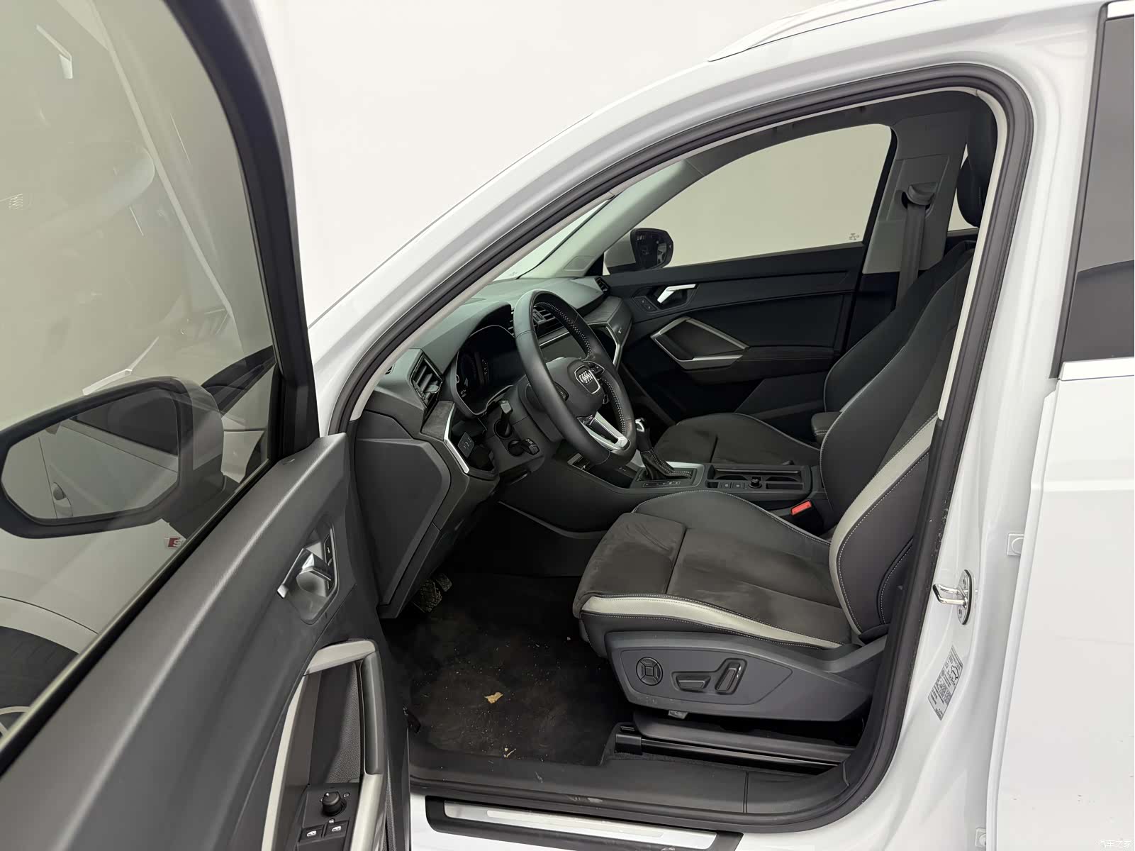 Audi Q3, 2022 22