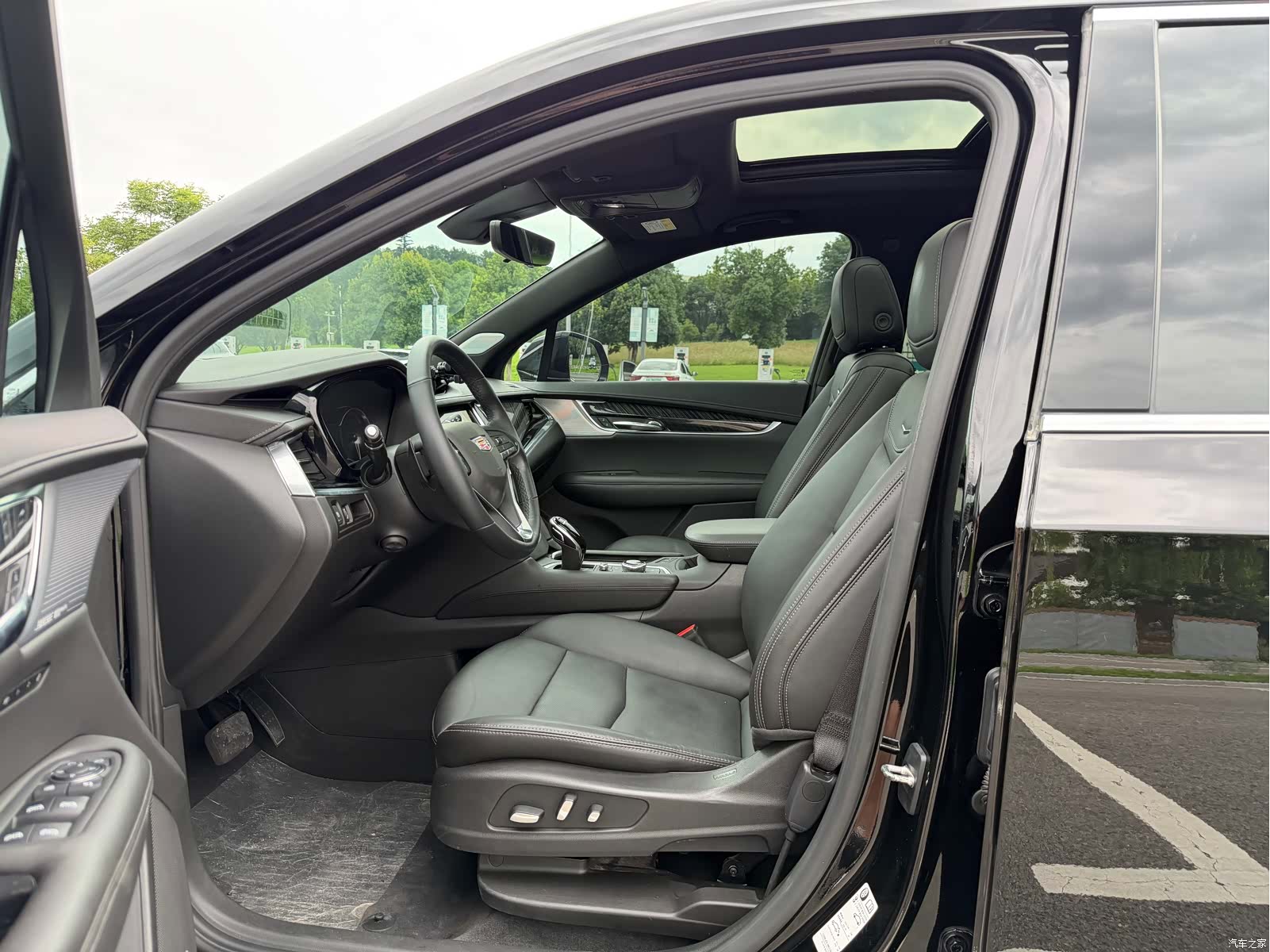 Cadillac XT6, 2021 все фото
