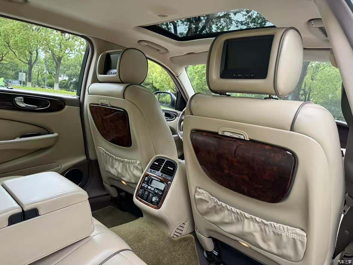 Jaguar XJ, 2007 6