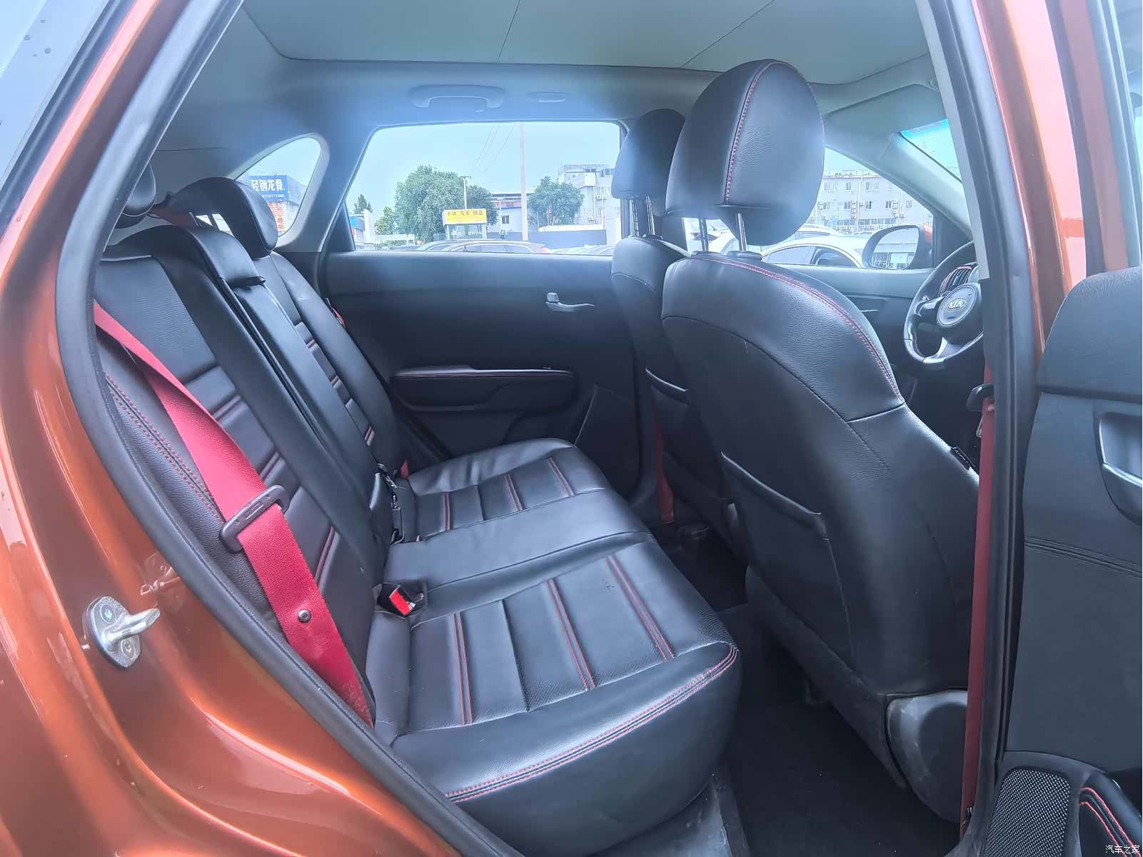 Kia KX3, 2016 8