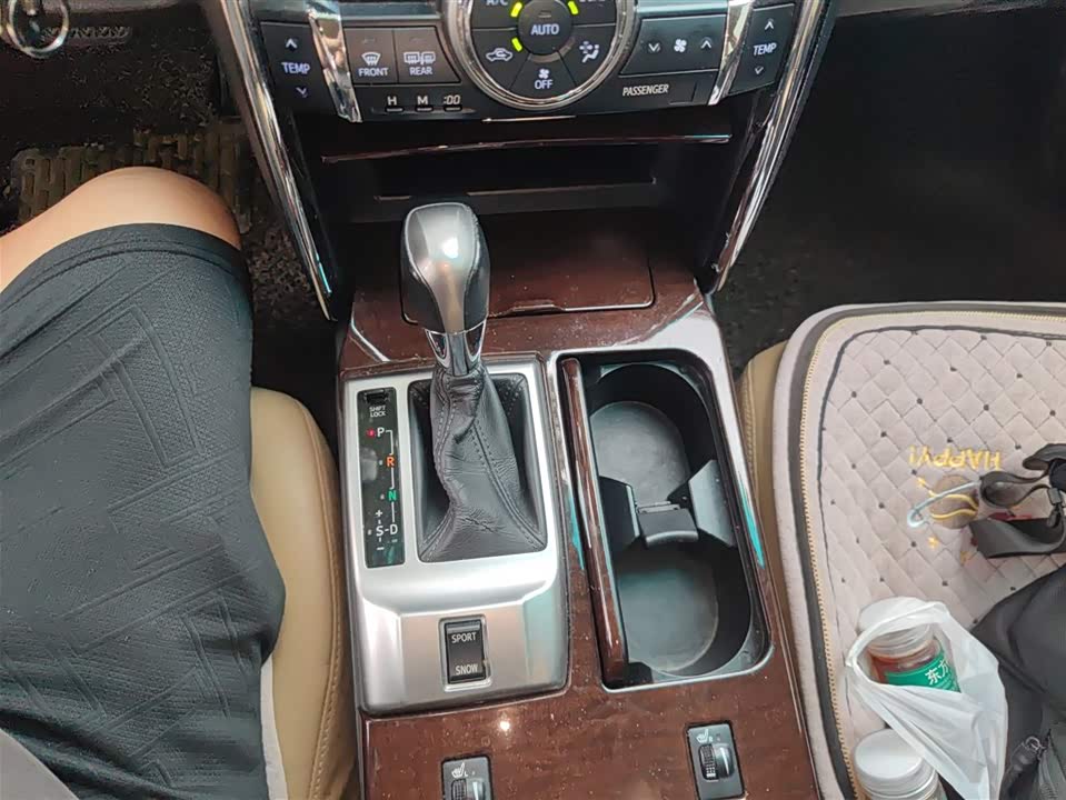 Toyota Reiz Toyota Reiz
