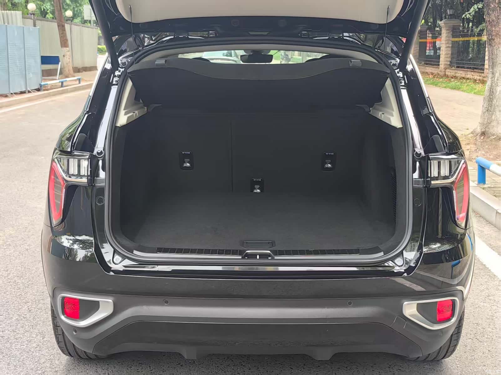 Lynk & Co 01, 2018 8