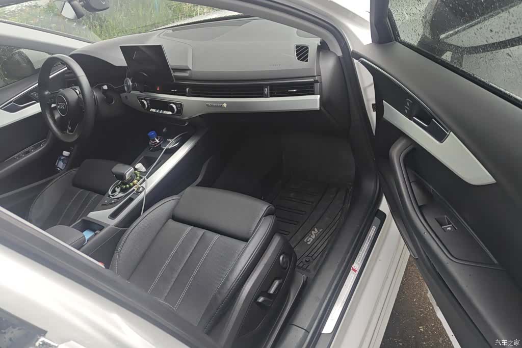 Audi A4L, 2020 8