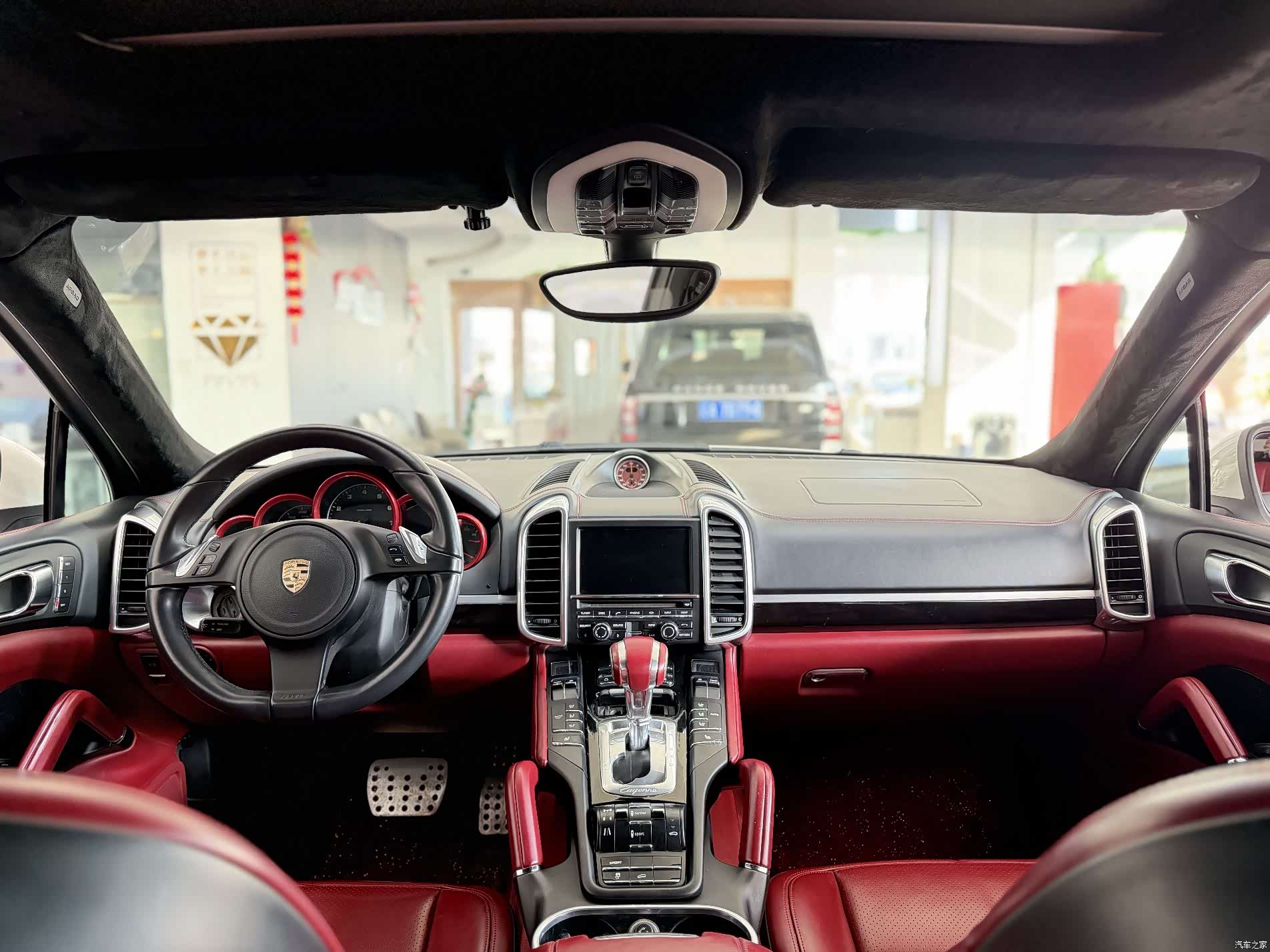 Porsche Cayenne, 2012 4