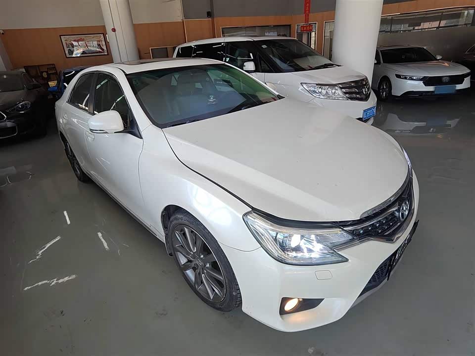 Toyota Reiz Toyota Reiz