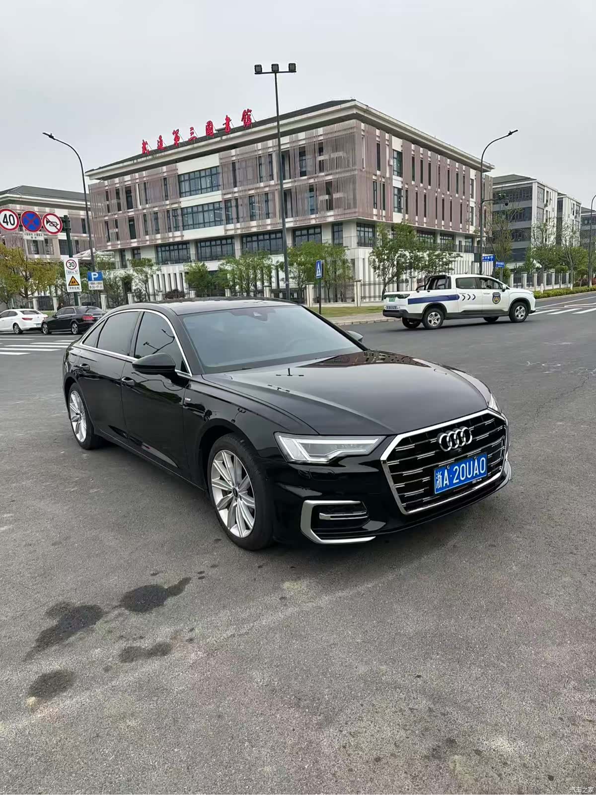 Audi A6L, 2024 3