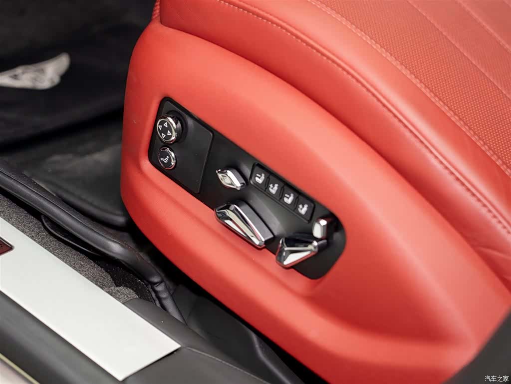 Bentley Flying Spur, 2021 10