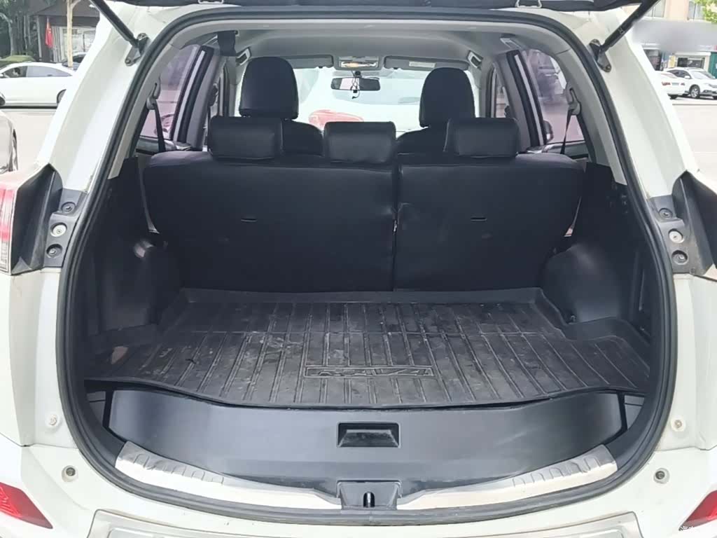 Toyota RAV4, 2018 19