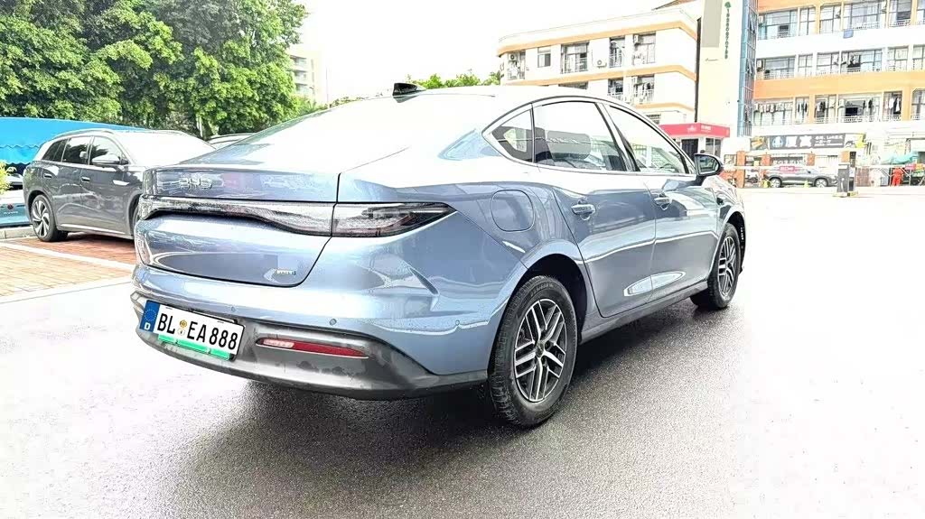 BYD Seal, 2025 9